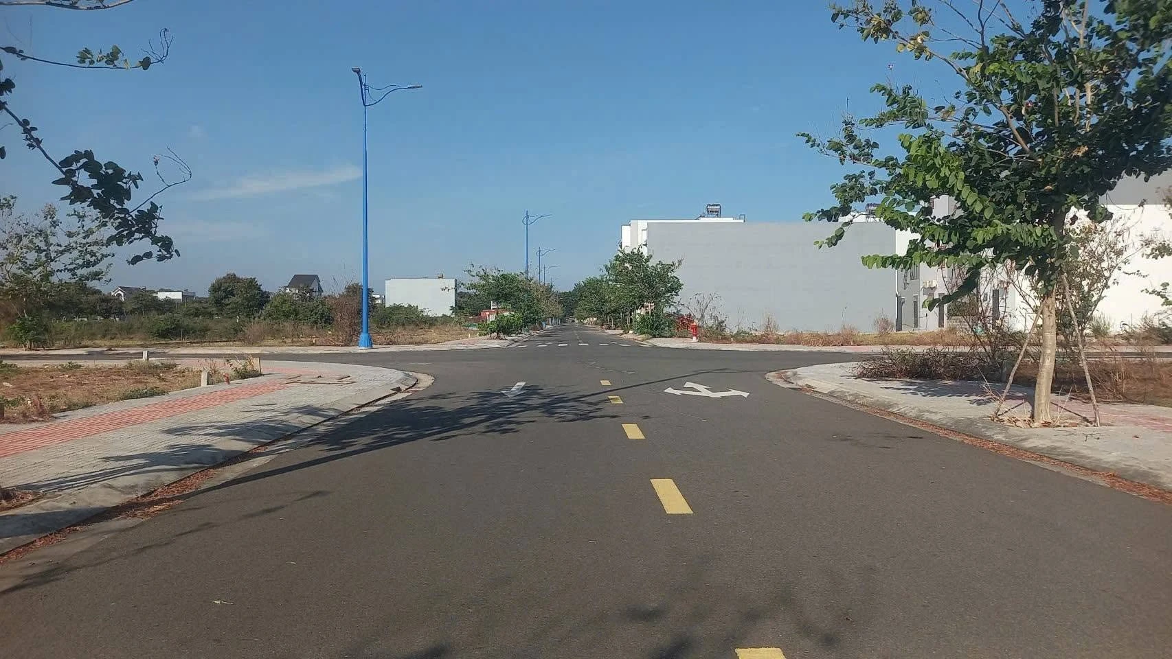 Bán đất 100m2 khu tái định cư Hòa Long, TP. Bà Rịa, giá 2,15 tỷ - Ảnh 1