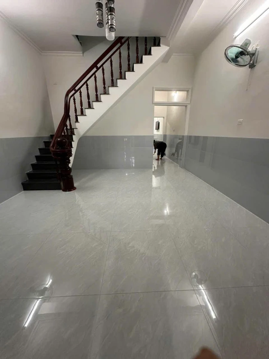 Bán nhà Phan Đăng Lưu, Đức Lập, Lâm Đồng, 3PN, 120m², 2.2 tỷ - Ảnh thu nhỏ 3