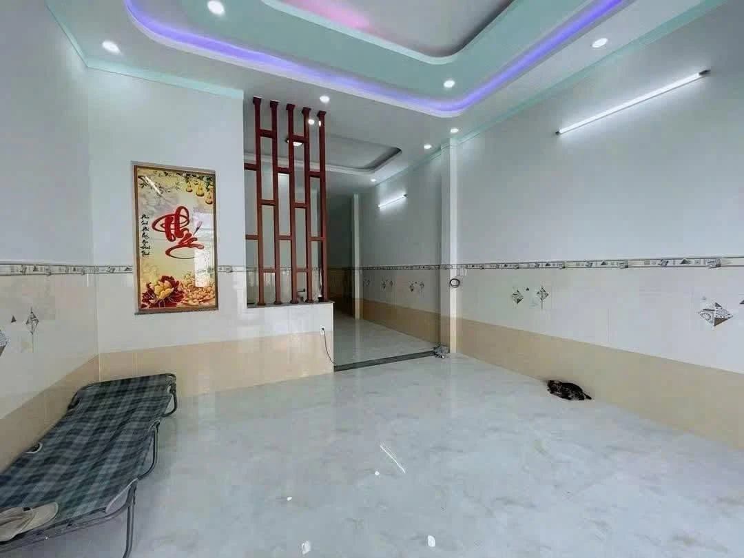Bán nhà Đức Hòa, 150m², 3PN, sân đậu ô tô - Ảnh thu nhỏ 5