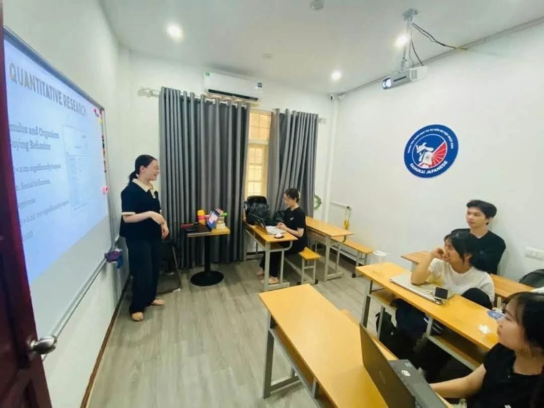 Bán nhà phố 40m Trần Quốc Hoàn 13.9 tỷ - Ảnh thu nhỏ 4