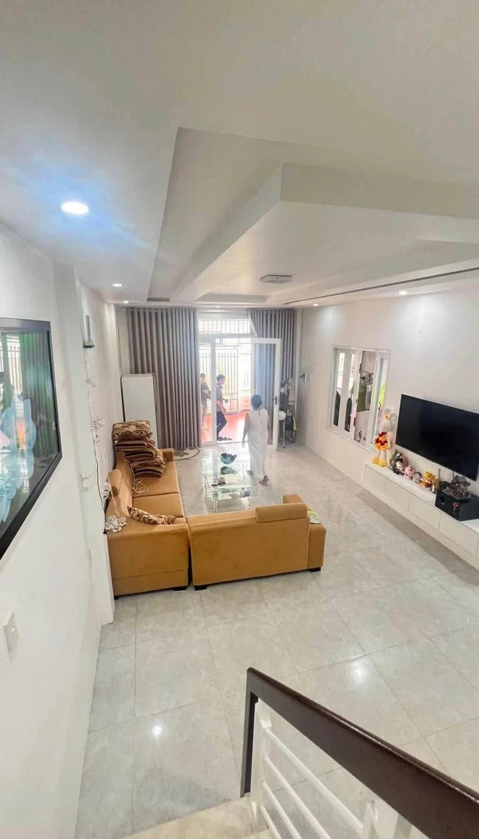 Bán nhà hẻm Phan Chu Trinh, 100m², 4,3 tỷ đã hạ giá - Ảnh thu nhỏ 2