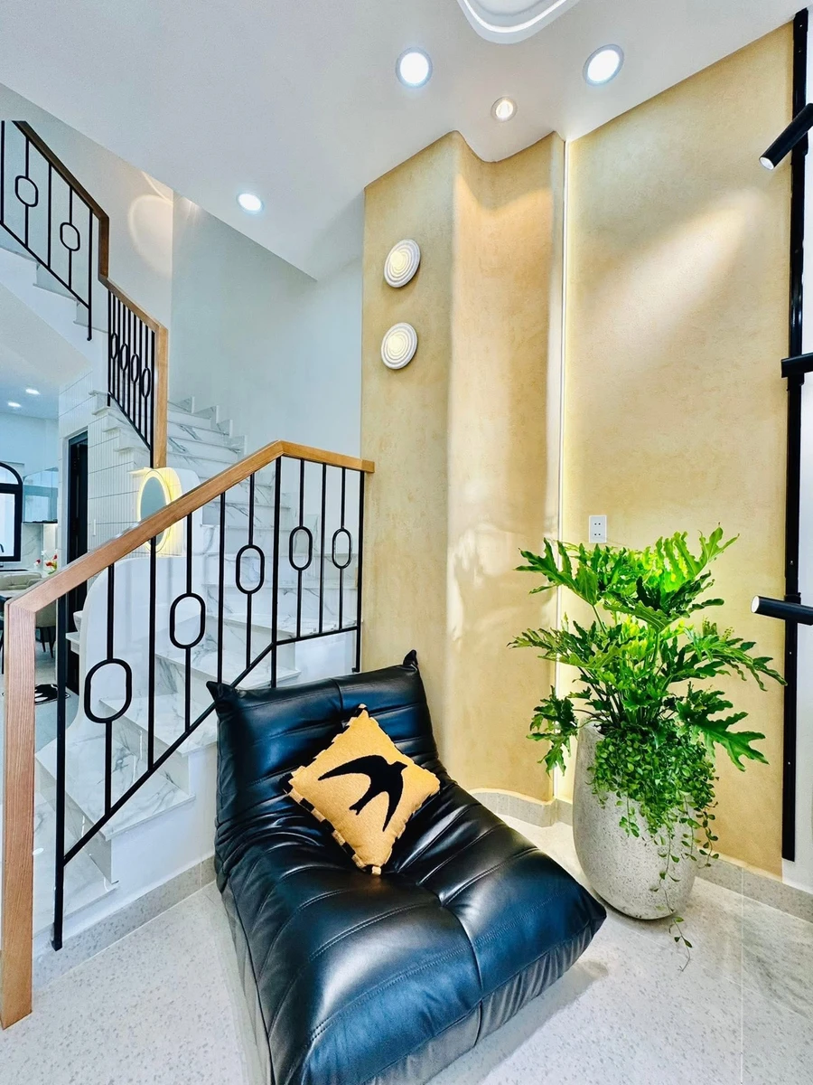 Bán nhà 4 tầng 5PN 46m2 Phú Nhuận 7.75 tỷ - Ảnh thu nhỏ 2
