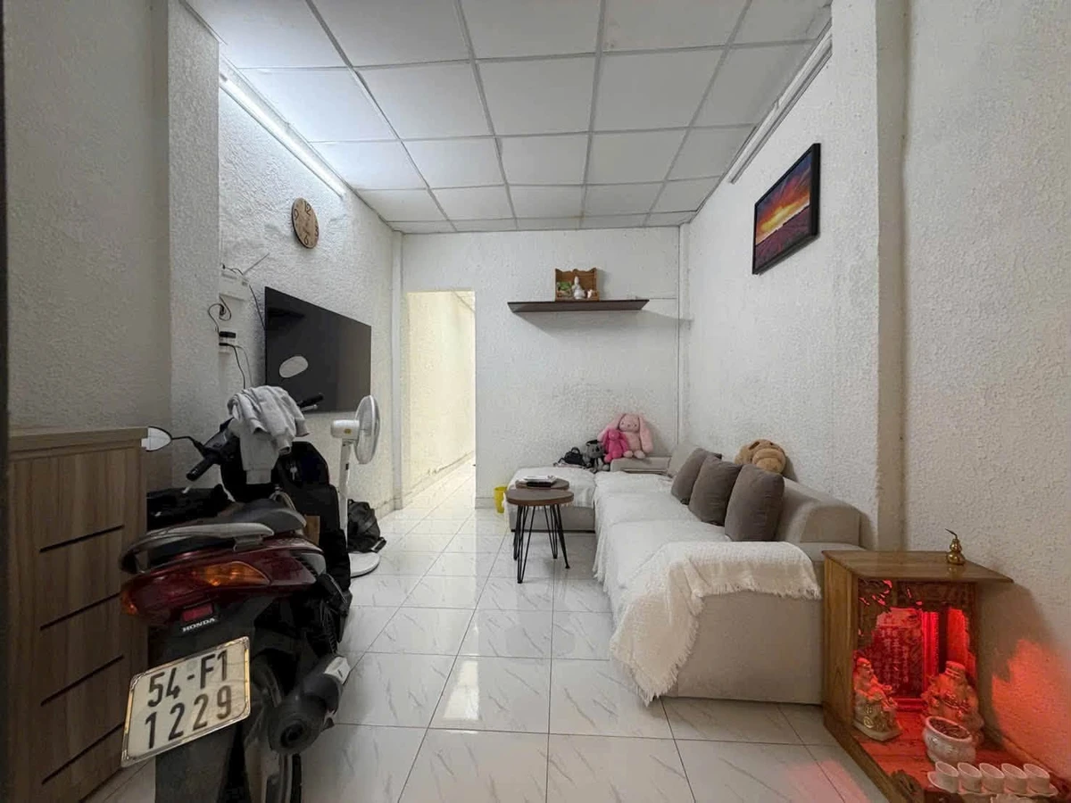 Bán nhà cấp 4 hẻm xe hơi 62m2, 2PN, sát vách Hà Đô Quận 10, giá 7,9 tỷ - Ảnh thu nhỏ 4