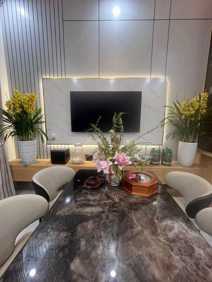 Nhà phố mặt tiền Lê Quý Đôn, Buôn Ma Thuột, 167m², 4PN, 19 tỷ - Ảnh thu nhỏ 2