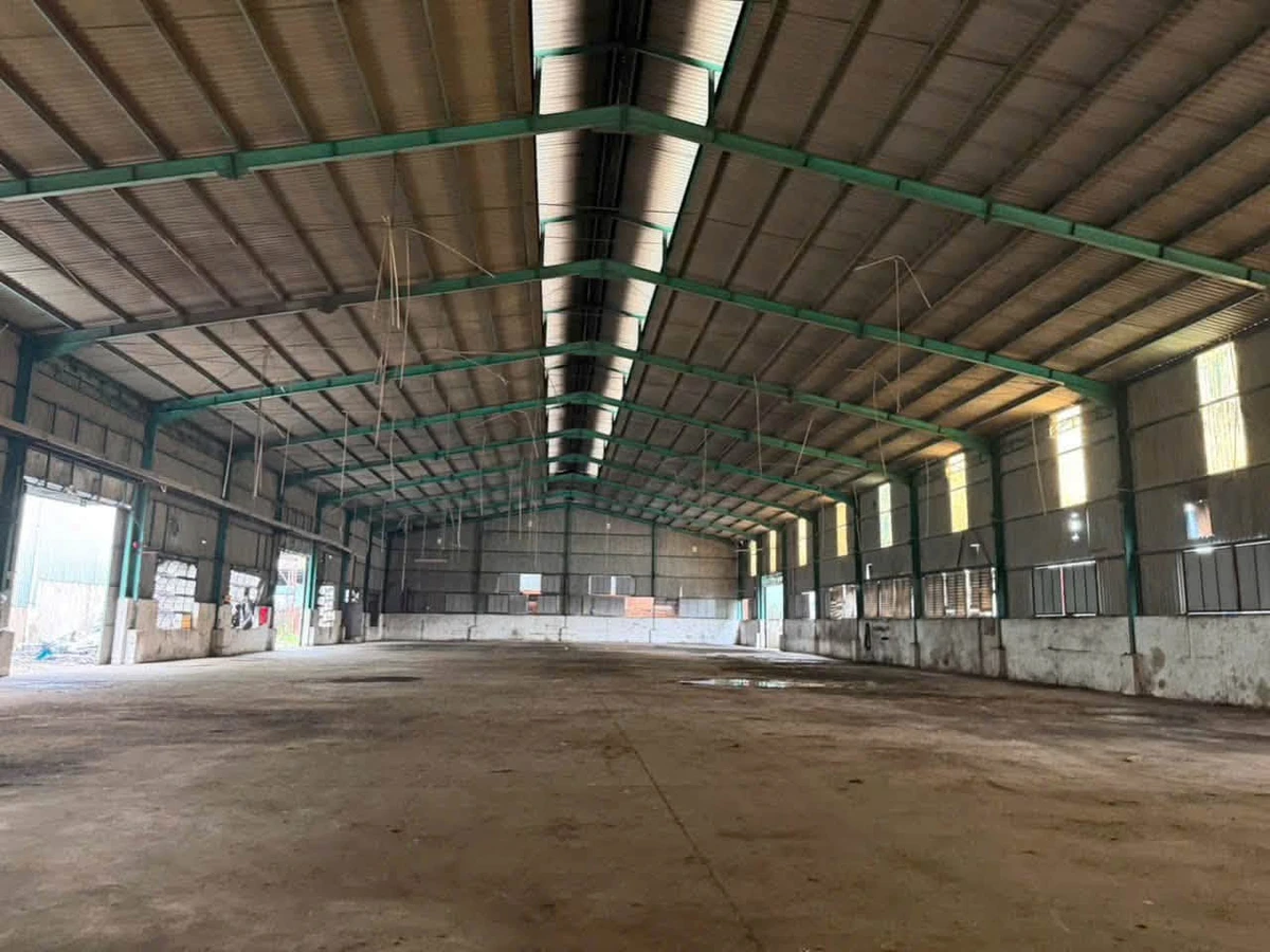 Cho thuê nhà xưởng 1.800m2, Tân Uyên, Bình Dương, 130tr/tháng - Ảnh thu nhỏ 2