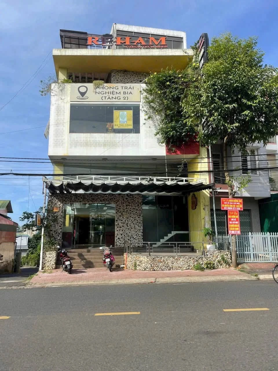 Nhà 2 mặt tiền Nguyễn Công Trứ, Bảo Lộc, 228m², 25 tỷ - Ảnh 1