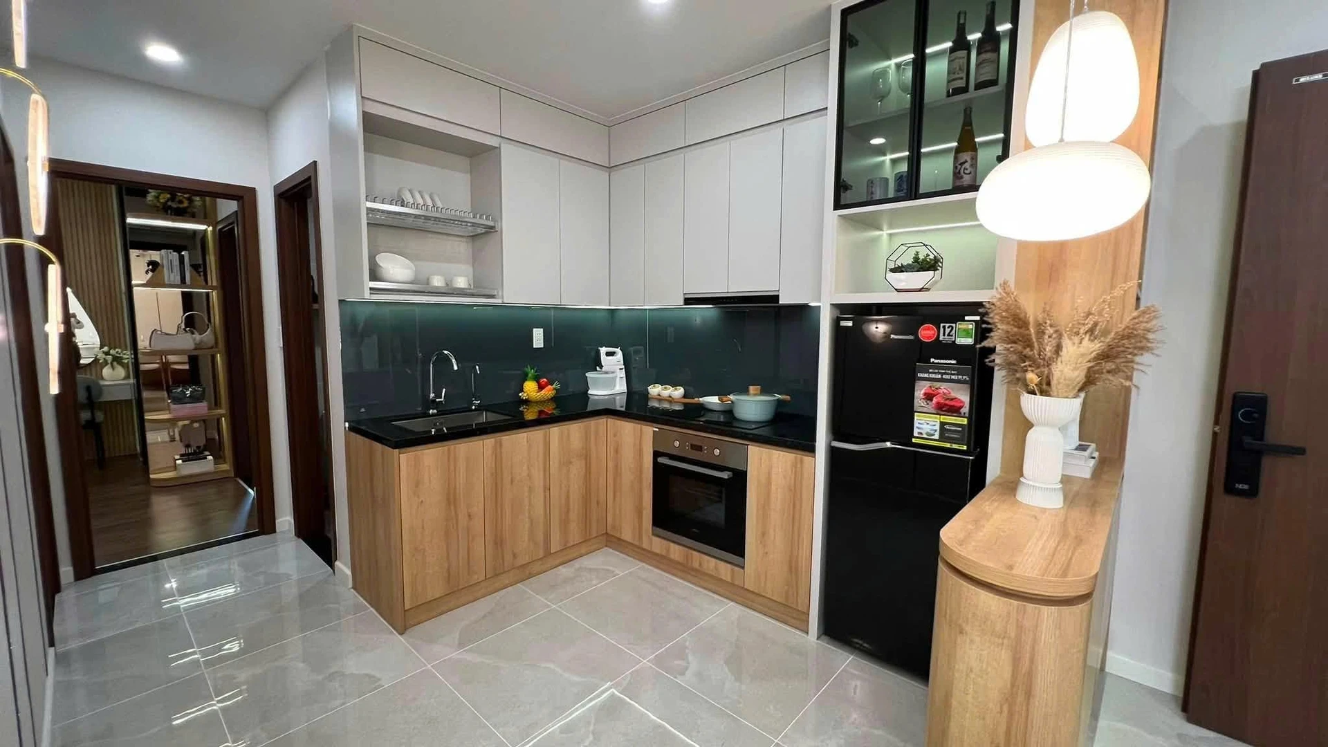 Bán căn hộ BCONS 2-3 PN nội thất cao cấp, 500 triệu, Q.7 - Ảnh 1