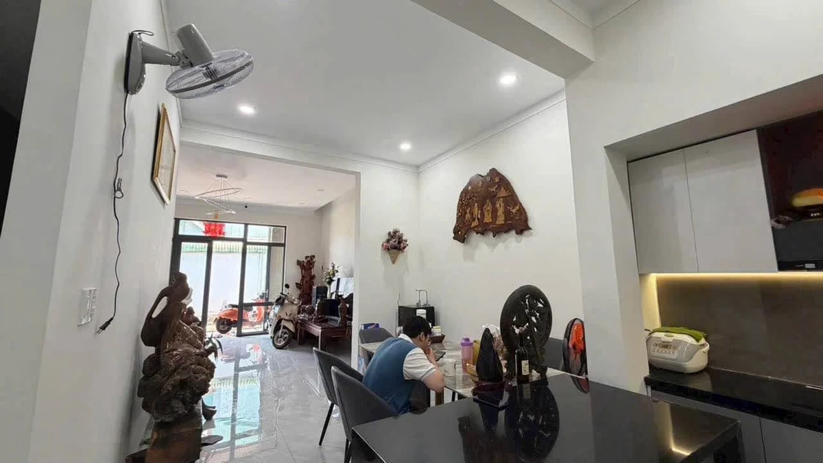 Bán nhà 3PN hẻm 81 Yniksơr, Buôn Ma Thuột, 86.6m², 4.5 tỷ - Ảnh thu nhỏ 3