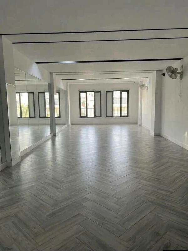 Cho thuê không gian tầng 4 Nguyễn Thị Định Quy Nhơn 75m2