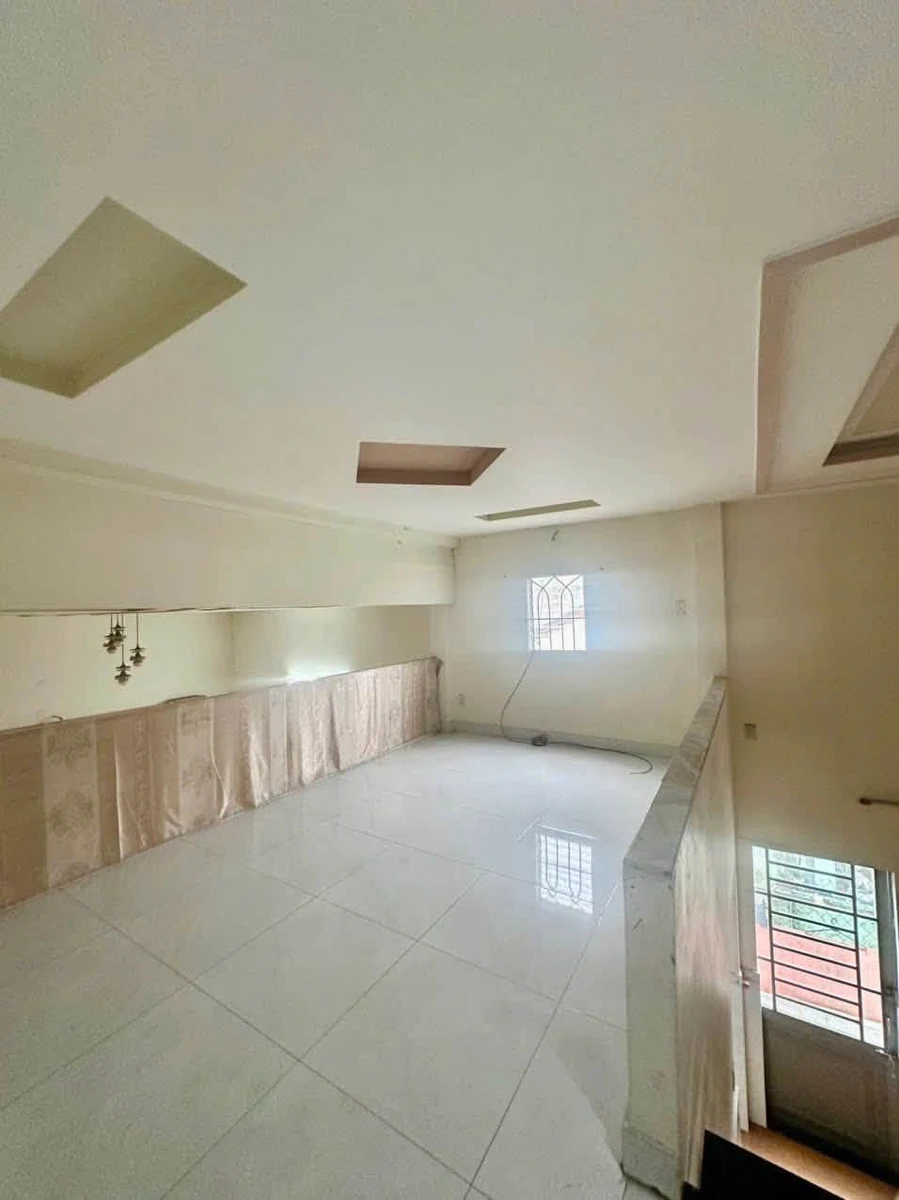 Bán nhà 1 trệt 1 lửng 5x12m, sổ hồng riêng, Xuân Thới Đông, Hóc Môn giá 2,65 tỷ - Ảnh thu nhỏ 3