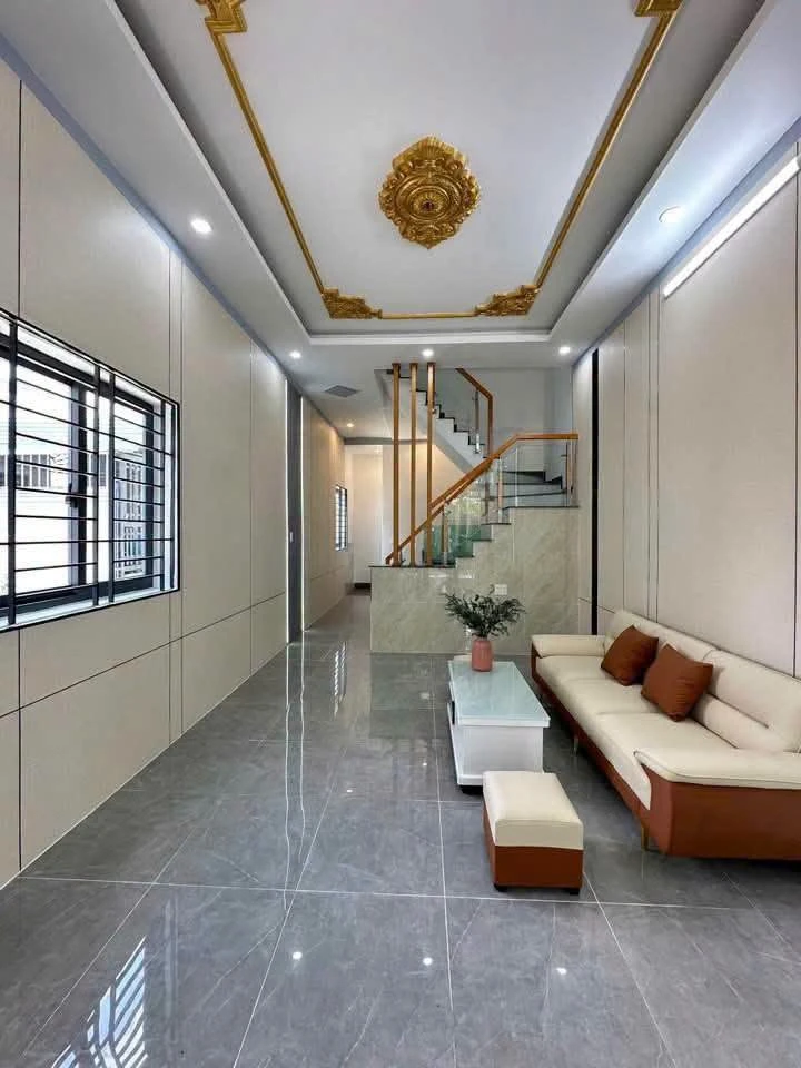 Bán nhà lầu 3PN góc 2 mặt tiền 64m² Trảng Dài - Ảnh 1