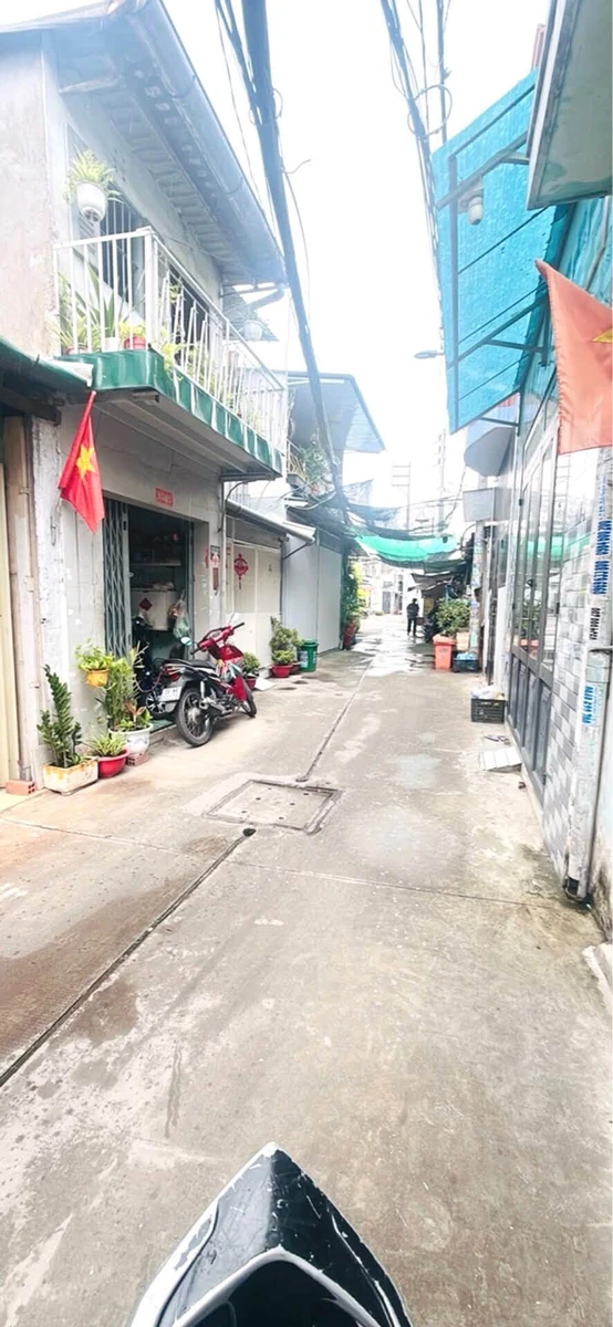 Bán nhà cấp 4 hẻm xe hơi 32m2, 2PN, Tỉnh Lộ 10, Bình Tân, giá nhỉnh 2 tỷ - Ảnh thu nhỏ 2