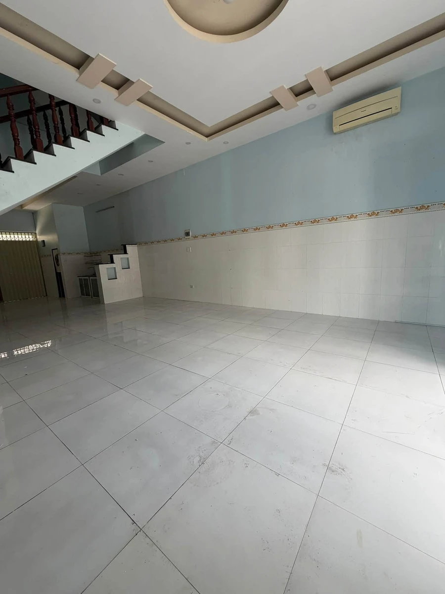 Cho thuê mặt bằng 40m² đường Lý Thái Tổ, Bình Dương - Ảnh thu nhỏ 2