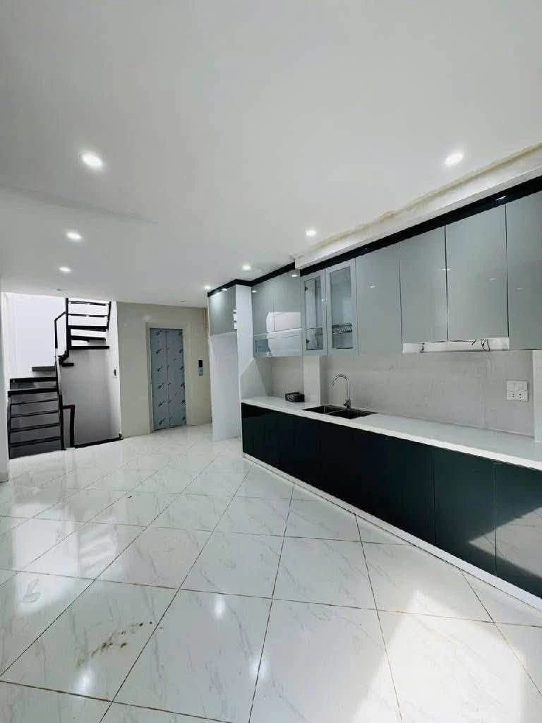 Bán nhà phố Vũ Ngọc Phan, 35m2, 3 ngủ, 5 tầng thang máy, hơn 7 tỷ - Ảnh thu nhỏ 4