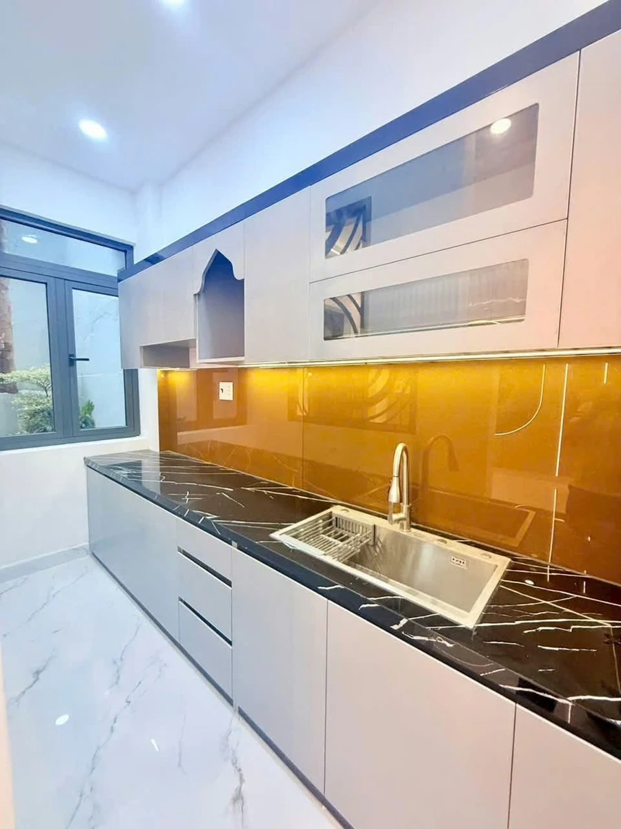 Bán nhà 2 tấm Quận 4, 53m², 3PN 3WC, 4.89 tỷ - Ảnh thu nhỏ 3