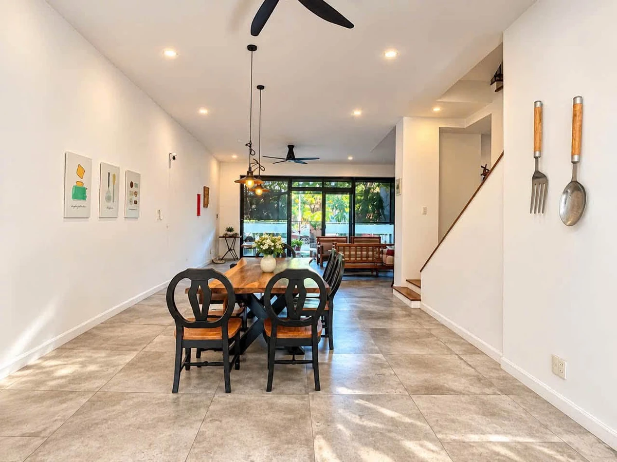 Bán villa 3 tầng mặt tiền Võ Nguyên Giáp Mỹ Khê 140m² - Ảnh thu nhỏ 2