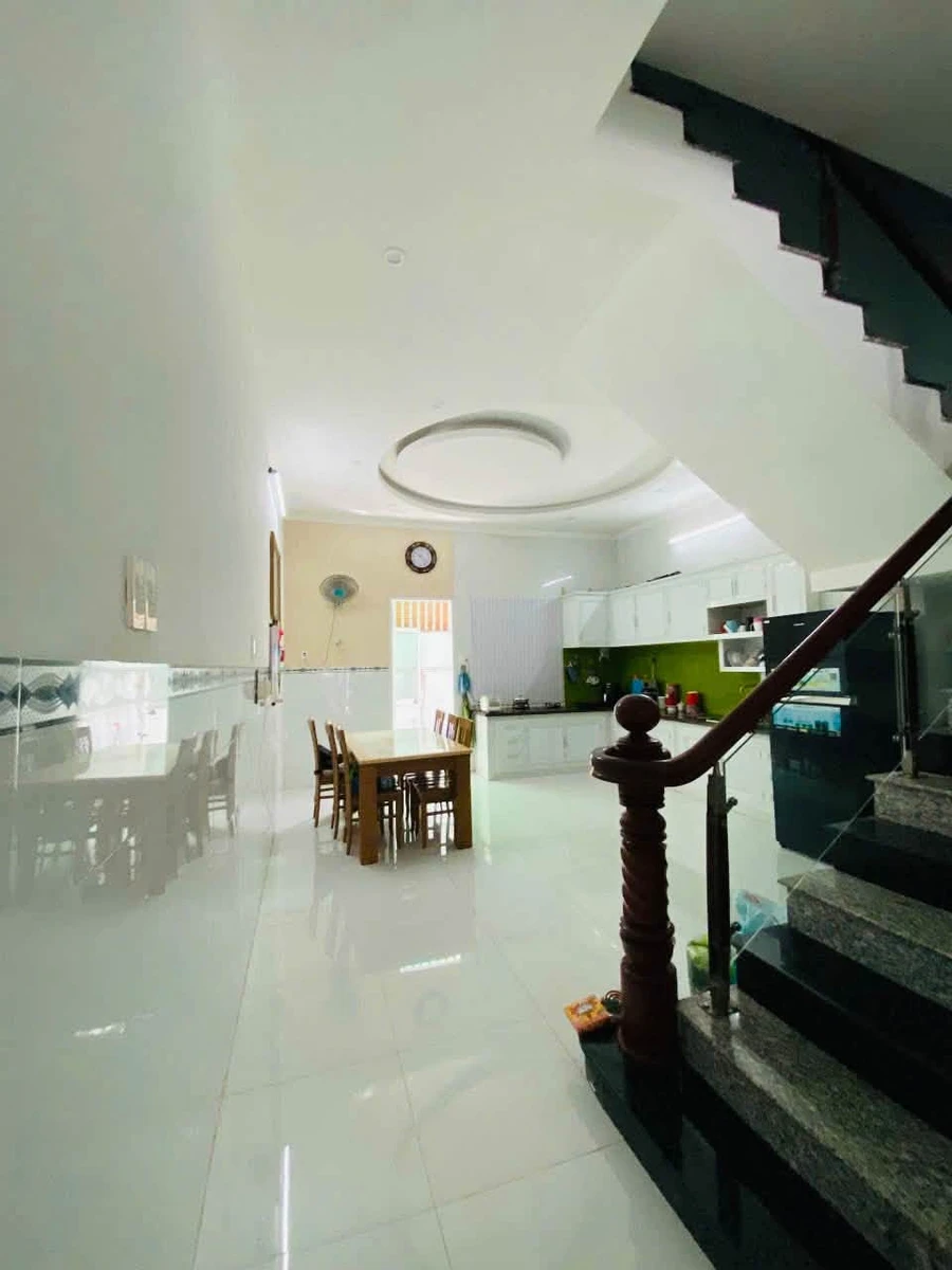 Bán nhà Trần Bạch Đằng, 5x20m, 3PN 3WC, giá 3 tỷ - Ảnh thu nhỏ 5