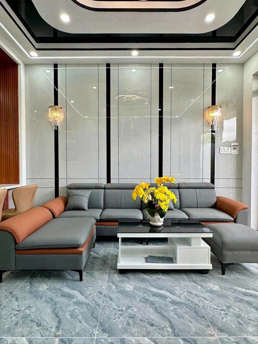 Bán nhà 1 trệt 1 lầu 5,5x11m, 2 phòng ngủ, hẻm ô tô Nguyễn Bỉnh Khiêm, Rạch Giá - Ảnh thu nhỏ 3