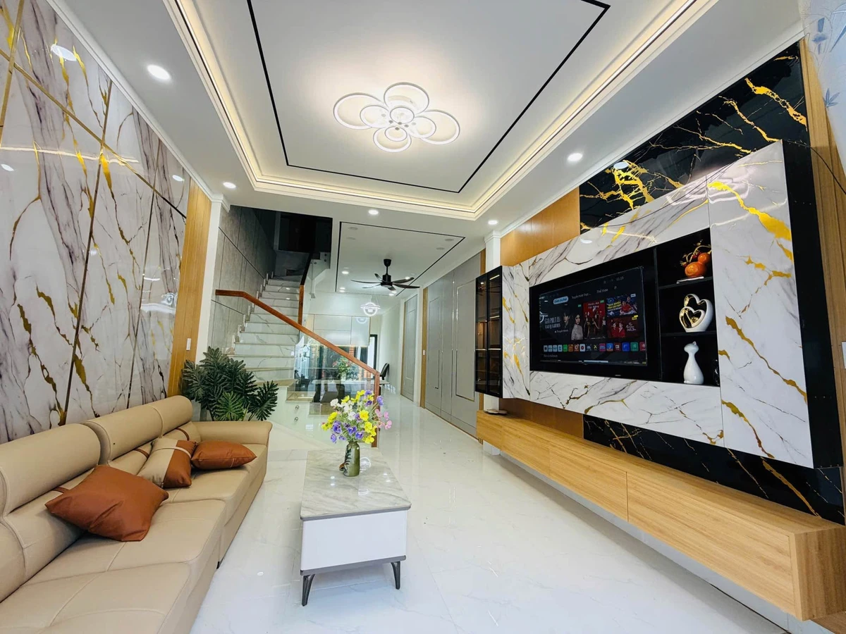 Bán nhà Long Khánh 132m2, 3 phòng, 1 tỷ 930 triệu - Ảnh thu nhỏ 2