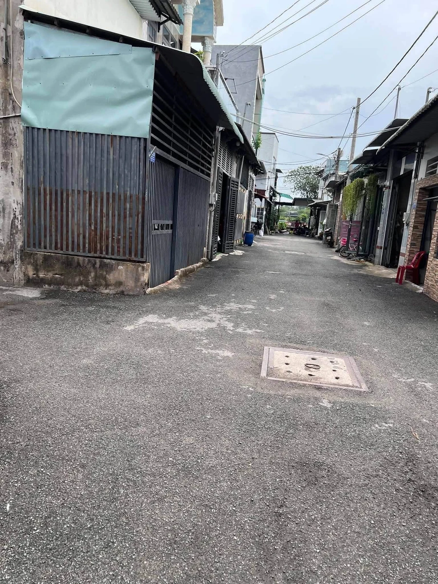 Nhà 1 trệt 1 lầu bán 1 tỷ 390 triệu Quận 12 - Ảnh thu nhỏ 3
