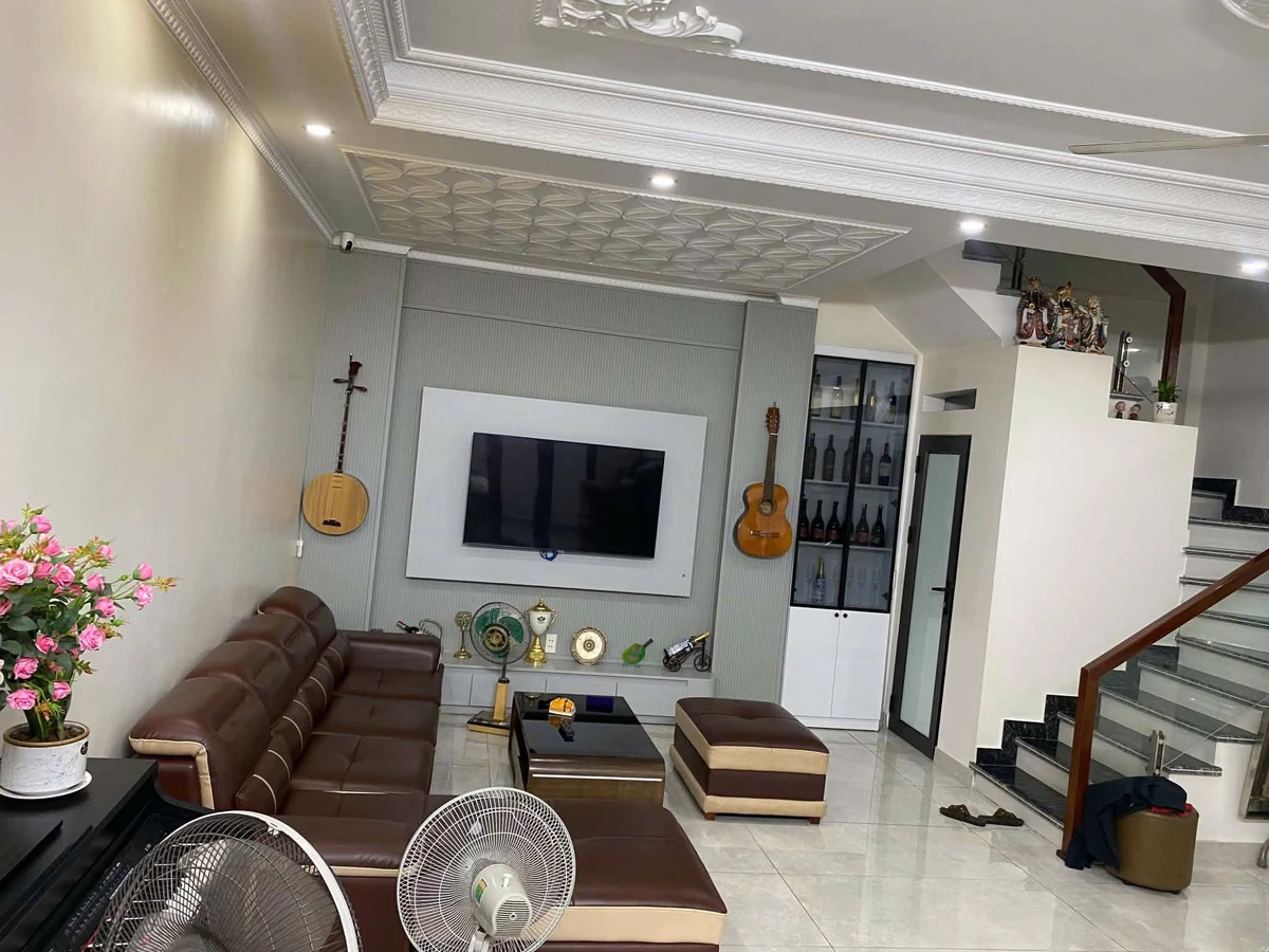 Bán nhà 3 tầng 50m2 phố Tiền Phong Hải An 3 tỷ - Ảnh thu nhỏ 3