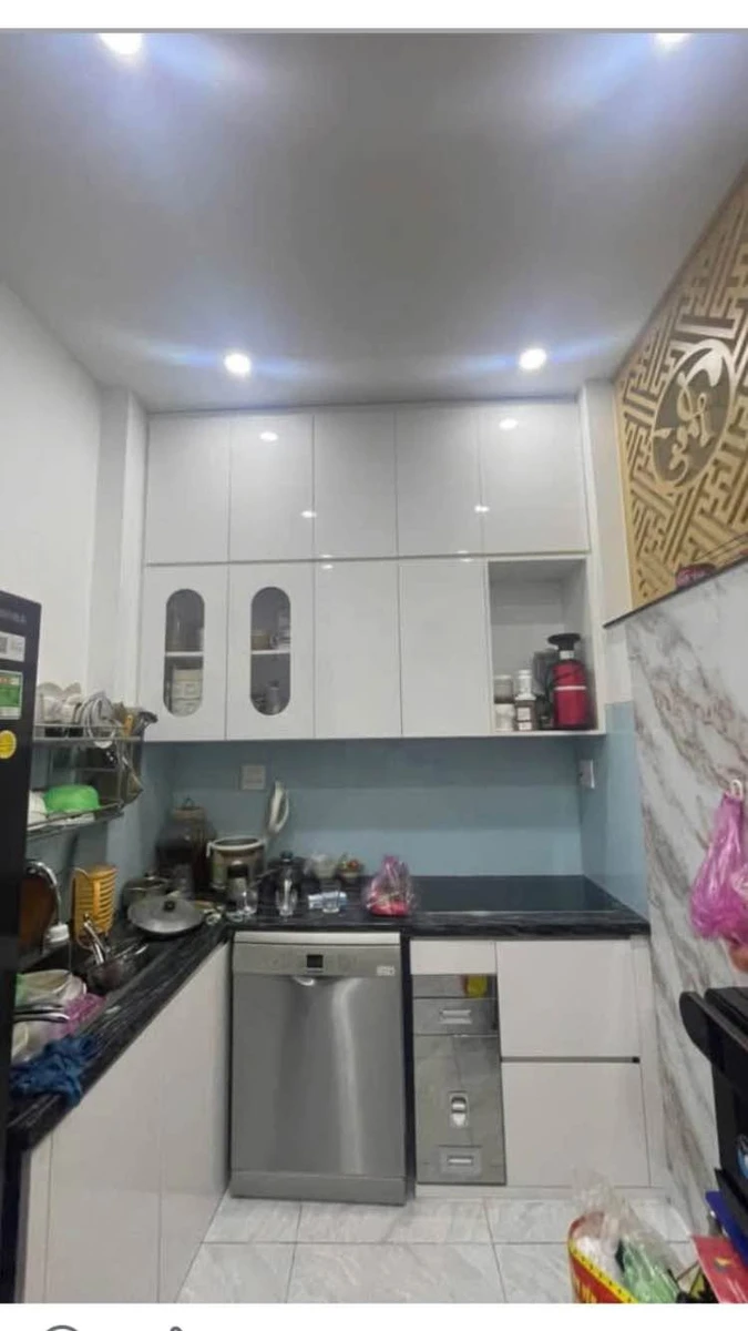 Bán nhà mặt tiền Bà Triệu, Quy Nhơn, 135m2, 2 phòng ngủ - Ảnh thu nhỏ 3