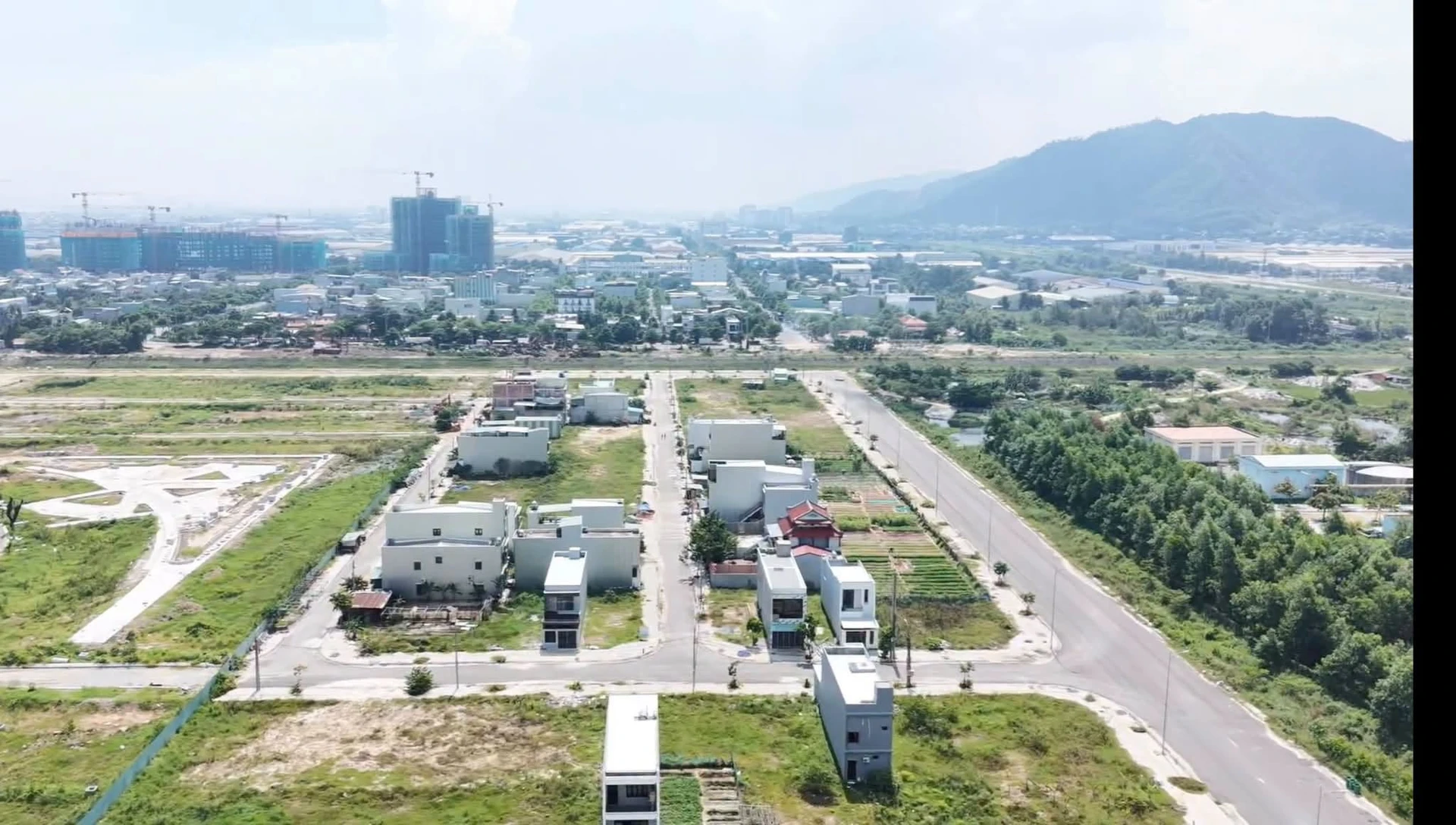 Bán đất 100m² Liên Chiểu Đà Nẵng 2 tỷ 700 triệu - Ảnh 1