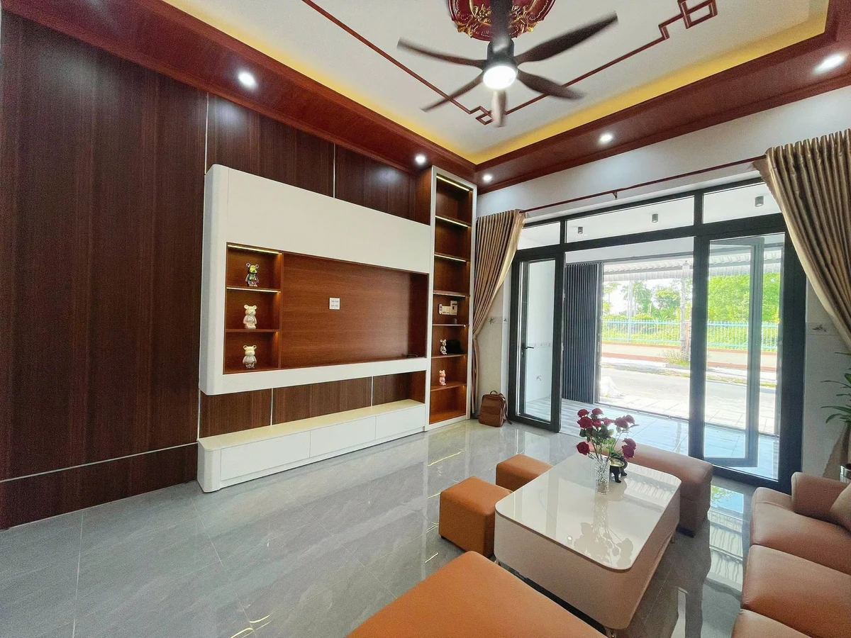 Bán nhà mặt tiền 108m² Ngọc Hân Công Chúa, Rạch Giá - Ảnh thu nhỏ 3