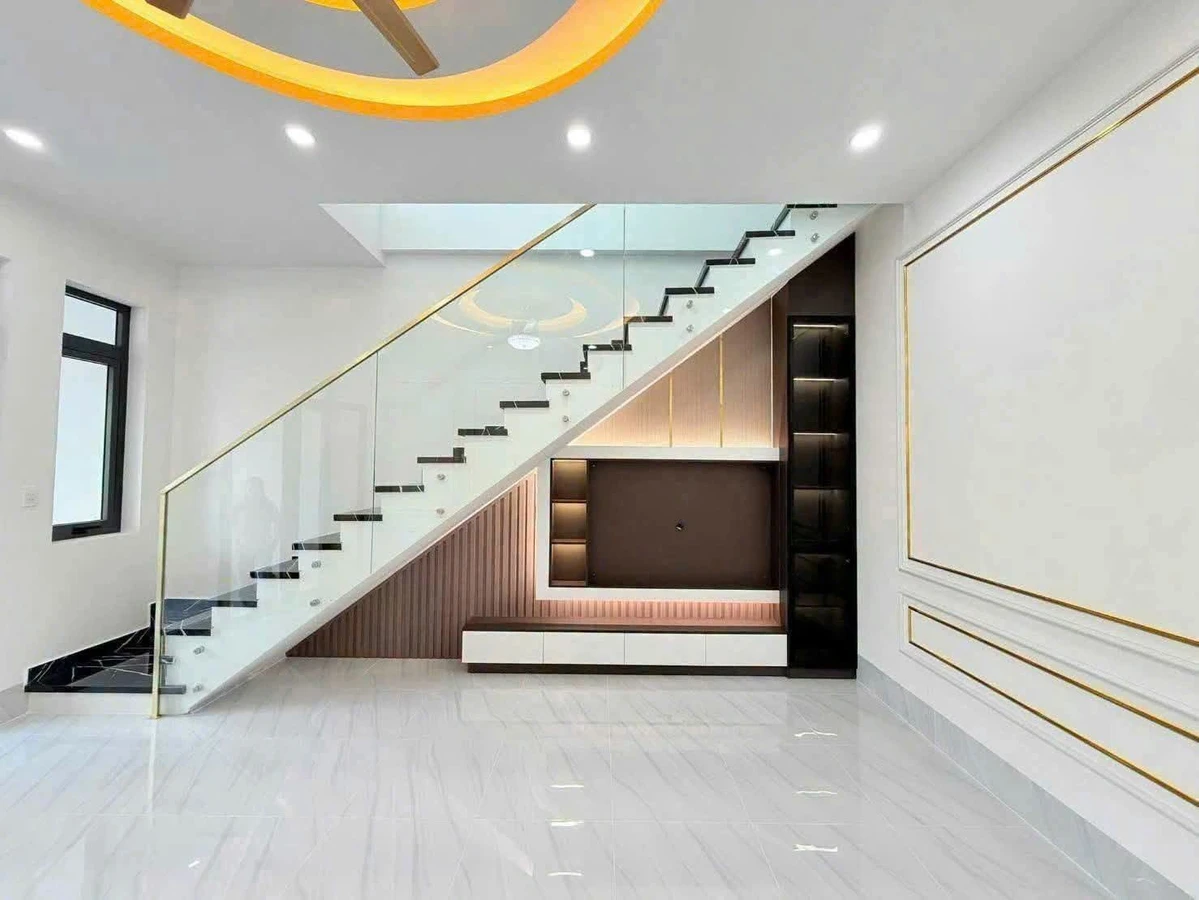 Bán nhà 1 trệt 1 lầu 75m² Rạch Giá 2,3 tỷ - Ảnh thu nhỏ 5