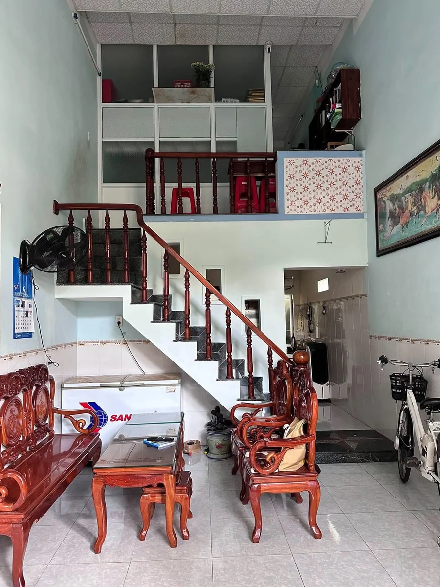 Nhà hẻm 51m² Nguyễn Thị Minh Khai, Quy Nhơn, giá 2 tỷ - Ảnh 1