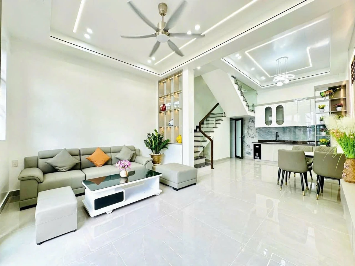 Bán nhà 4 tầng 43m² Phương Lưu Quận 10 - Ảnh thu nhỏ 3