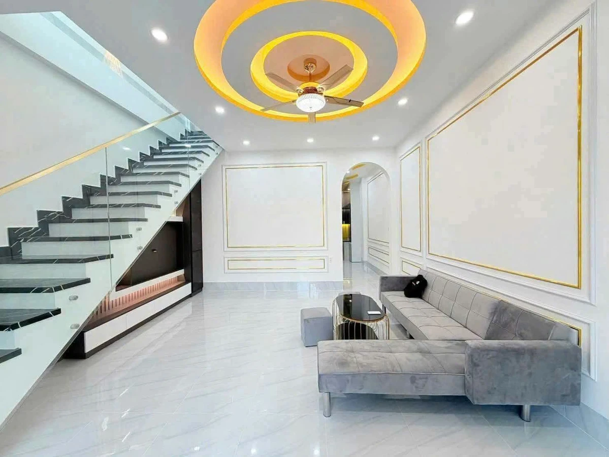 Bán nhà 1 trệt 1 lầu 75m² Rạch Giá 2,3 tỷ - Ảnh thu nhỏ 3