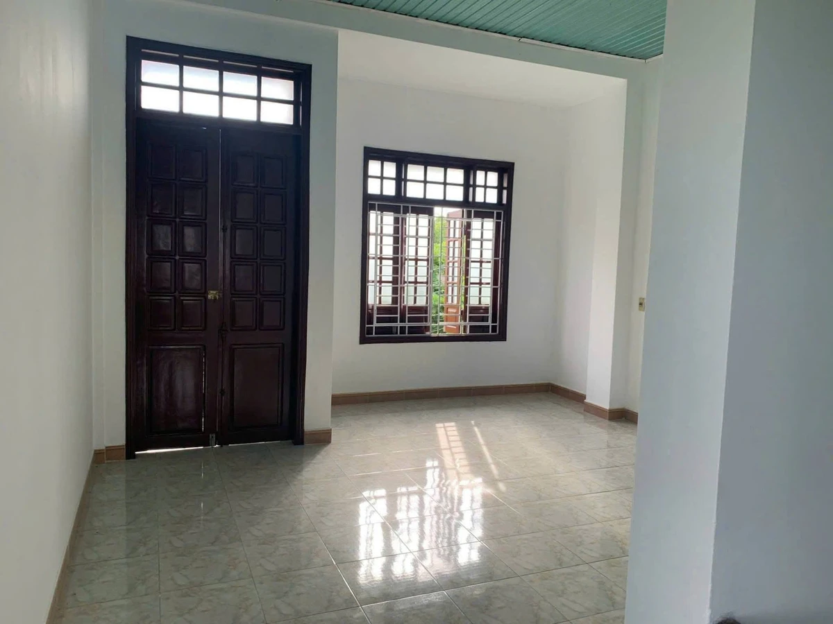 Bán nhà 2 tầng mặt tiền Đào Duy Tùng, Mỹ Thượng, 90m2 - 2 tỷ 950 triệu - Ảnh thu nhỏ 2