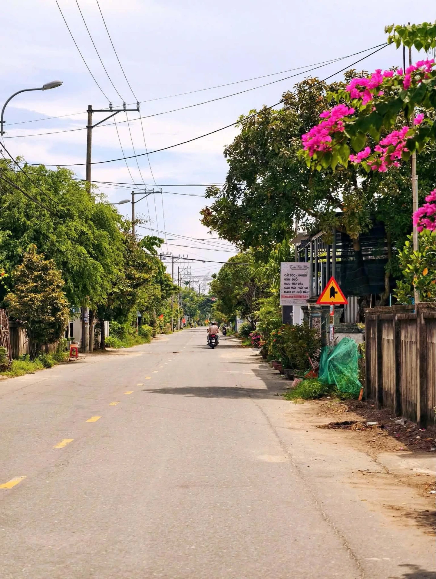 Bán đất nền 125m2 mặt tiền Lương Thế Vinh 1,7 tỷ - Ảnh 1
