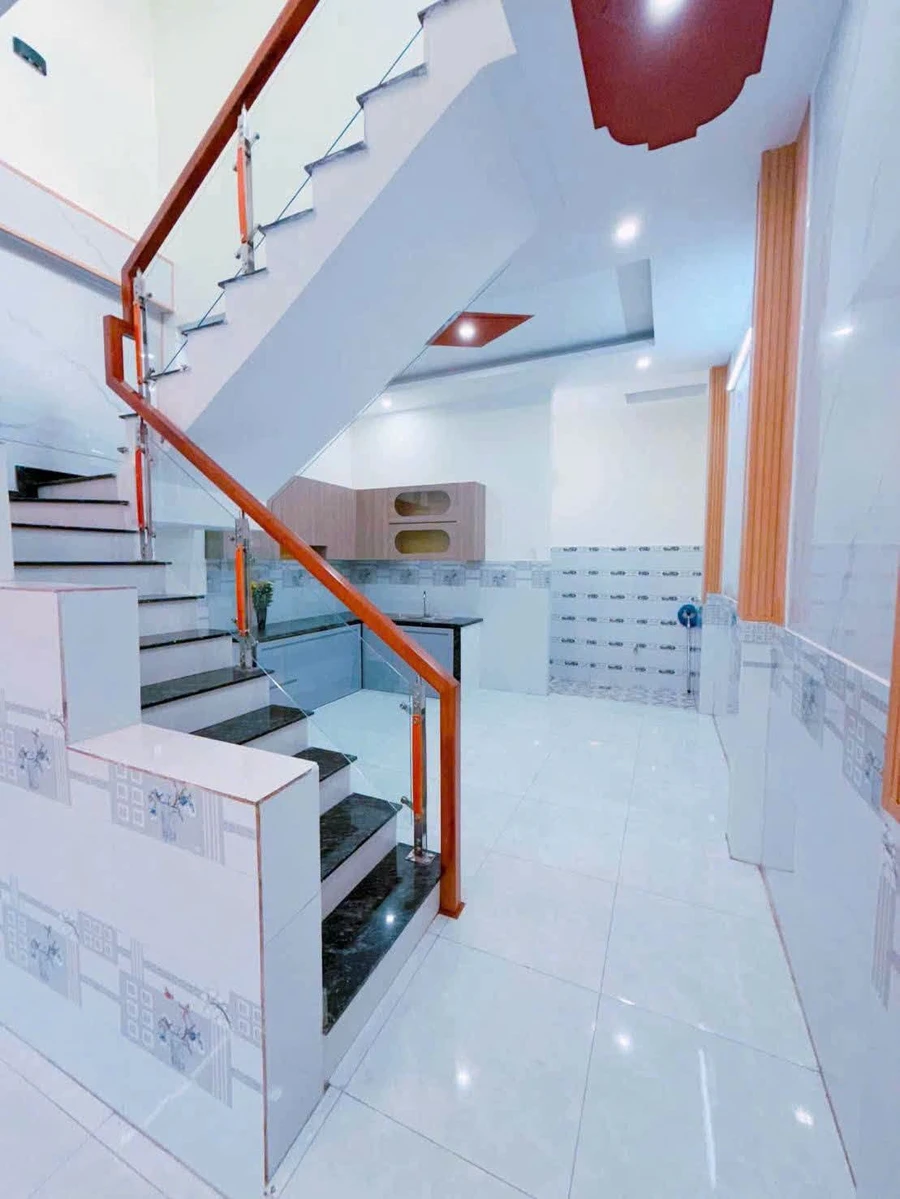 Bán nhà lầu trệt 55m² 2PN Dĩ An 1.98 tỷ - Ảnh thu nhỏ 2
