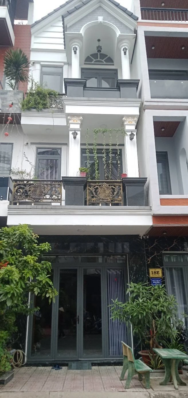 Bán nhà 4 tầng 60m² 4 phòng ngủ Phú Hồng Thịnh 4 tỷ - Ảnh 1