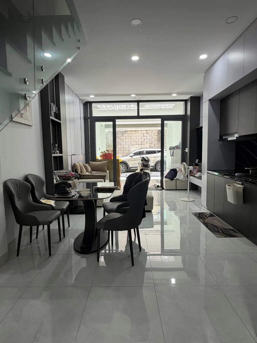 Bán nhà phố 3PN full nội thất 120m² Tân Lợi 3 tỷ - Ảnh thu nhỏ 2