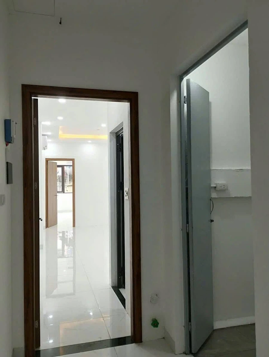 Cho thuê nhà riêng 4,5 tầng 60m² Cầu Giấy 25 triệu/tháng - Ảnh thu nhỏ 5