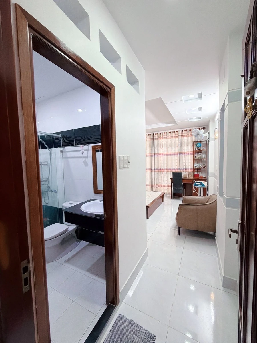 Bán nhà phố 60m² 4 tầng đường Hoàng Hoa Thám Bình Thạnh 12.9 tỷ - Ảnh thu nhỏ 3