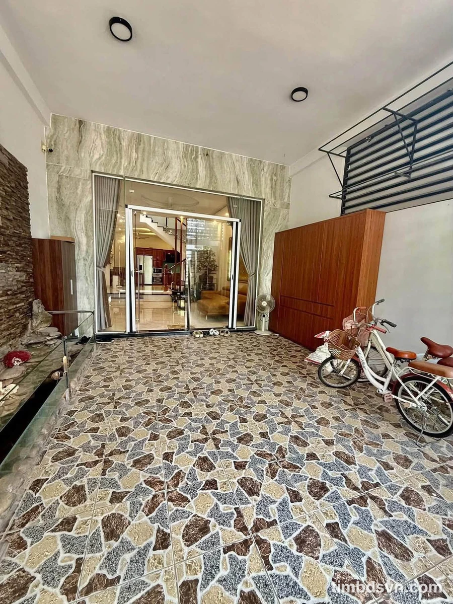 Bán nhà 2,5 tầng 100m² Hòa An, Bình Tân 5.98 tỷ - Ảnh 1