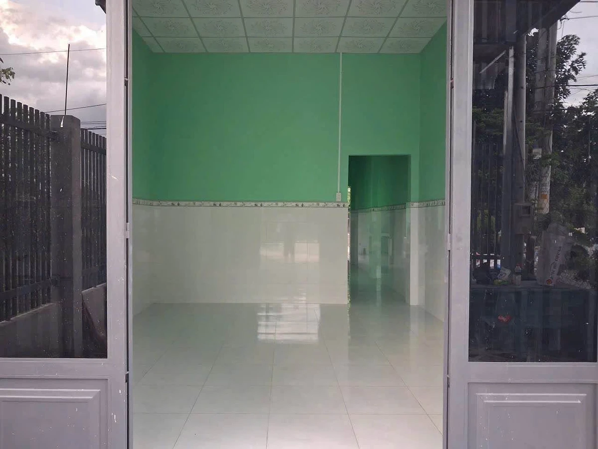 Bán nhà mặt tiền Lê Thị Chừng 5,5x31m, 2PN, giá 1,65 tỷ, Tân An Hội, Củ Chi - Ảnh thu nhỏ 3