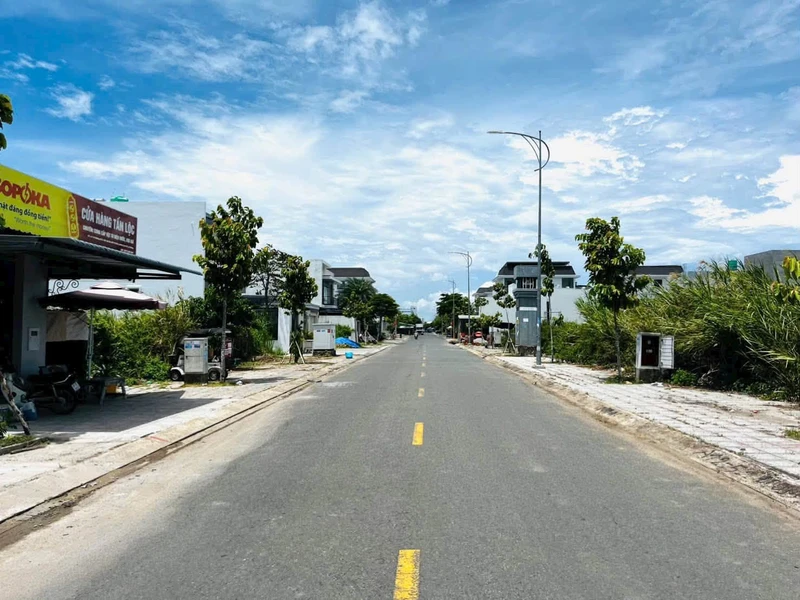 Bán nền đất 100m² Rạch Giá An Giang 2 tỷ