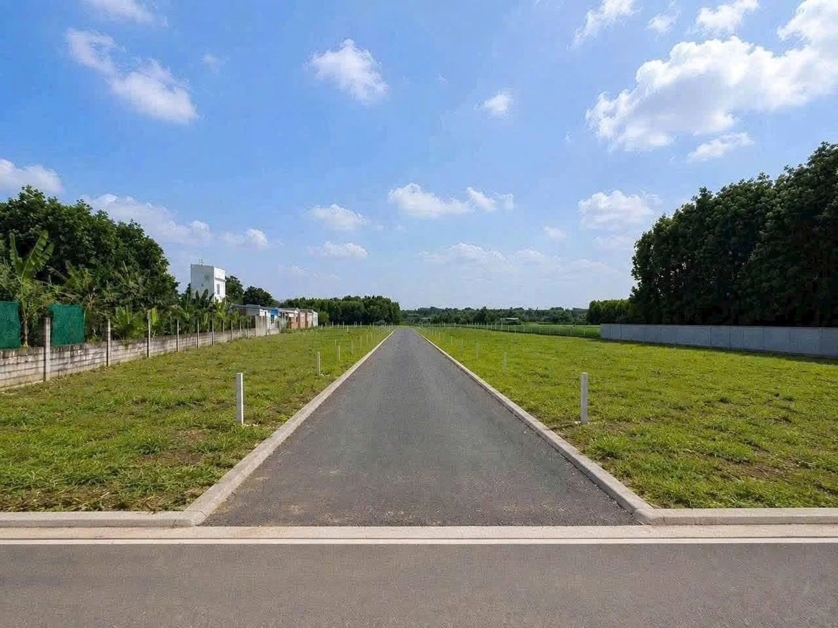 Bán lô góc 2 mặt tiền 165m² gần Khu Du Lịch Bửu Long, giá 1 tỷ 2 - Ảnh 1