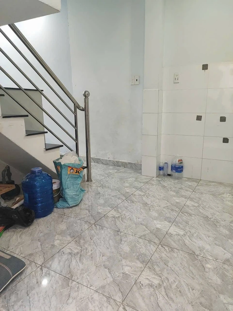 Cho thuê nhà nguyên căn 48m² 4PN Tôn Đản Quận 4 - Ảnh thu nhỏ 2