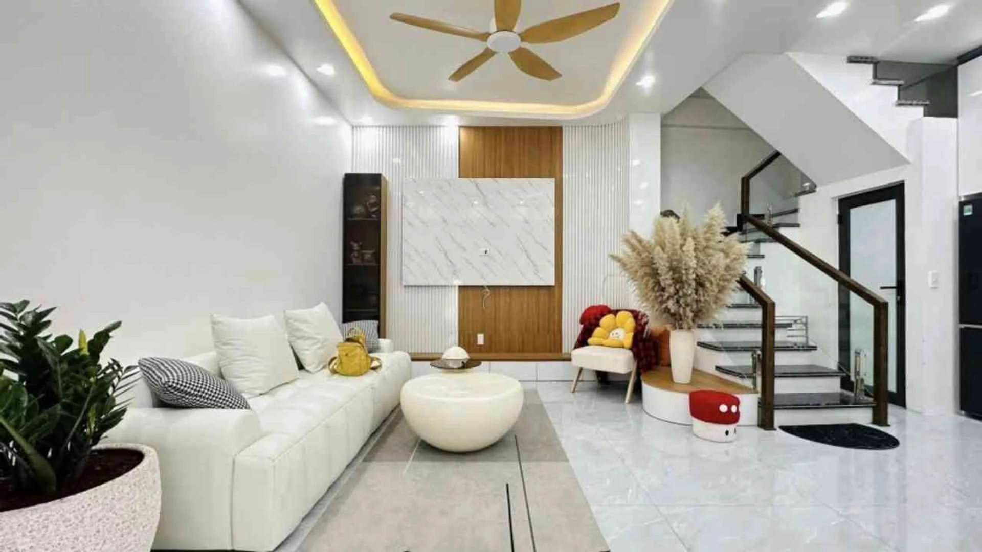 Bán nhà 42m2 3 tầng Tôn Đức Thắng, Bình Tân - Ảnh 1