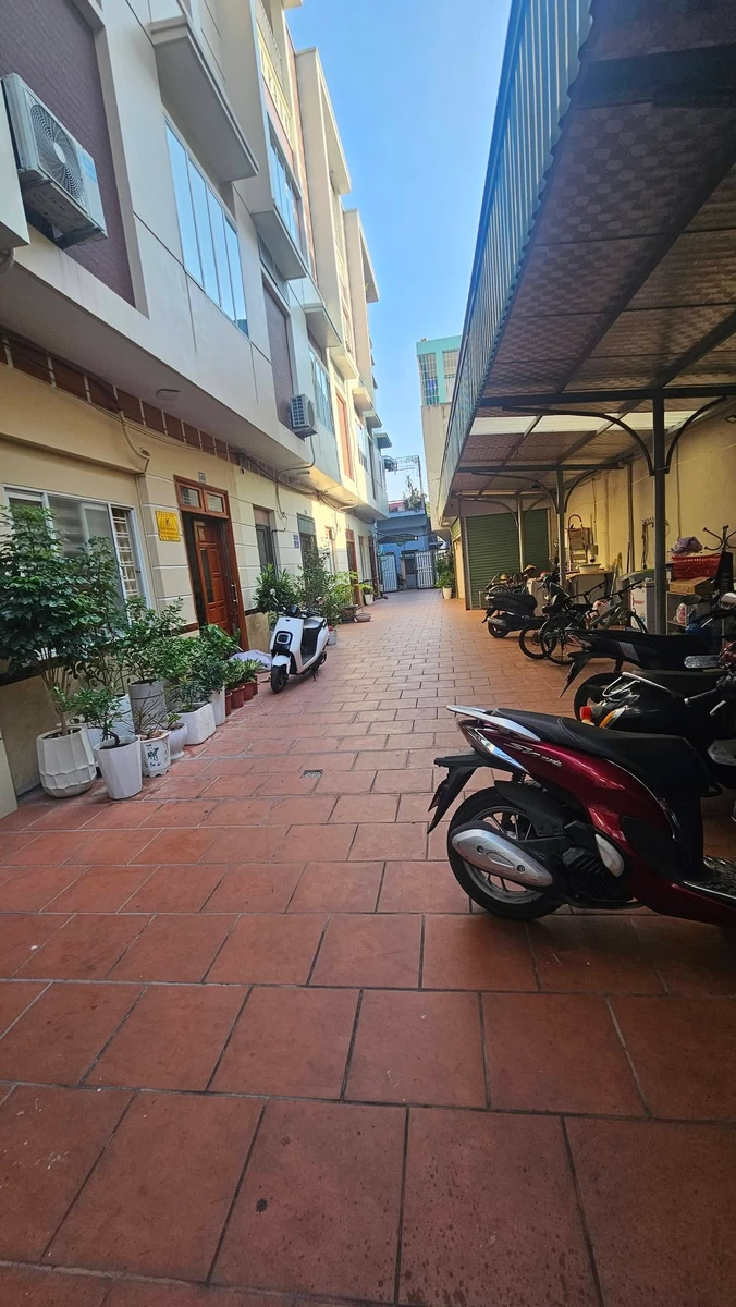Bán nhà 72m² 4 tầng 4PN 3WC trên đường Lê Chân - Ảnh thu nhỏ 2