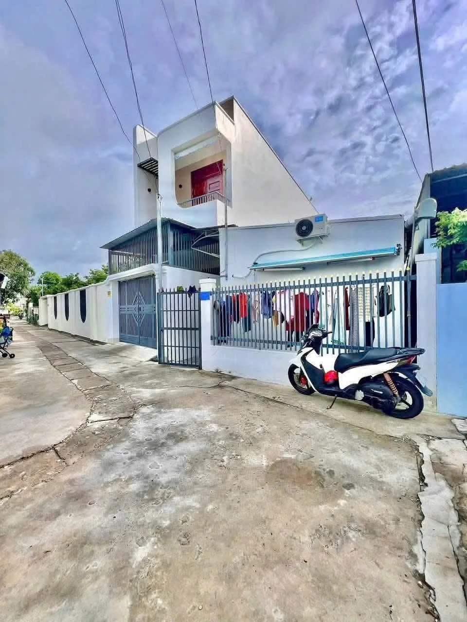 Bán lô đất 130m2 sổ hồng riêng đường Hải Thượng Lãn Ông - Ảnh 1