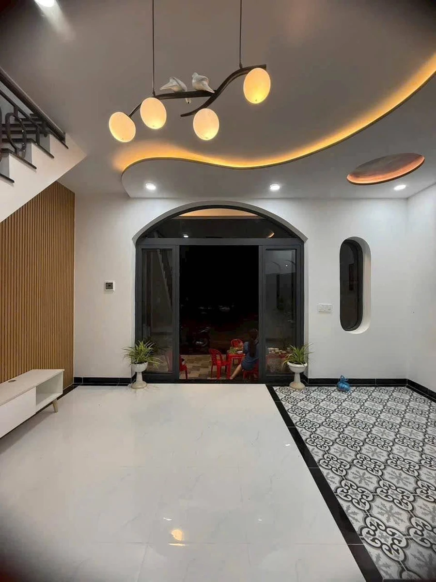 Bán nhà lầu 2 mặt tiền Lê Quang Đạo, Phan Thiết, 80m² - Ảnh thu nhỏ 4