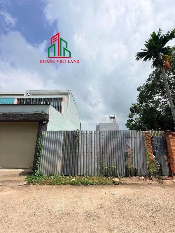 Bán đất 100m² hẻm Mai Hắc Đế Buôn Ma Thuột 2 tỷ 700