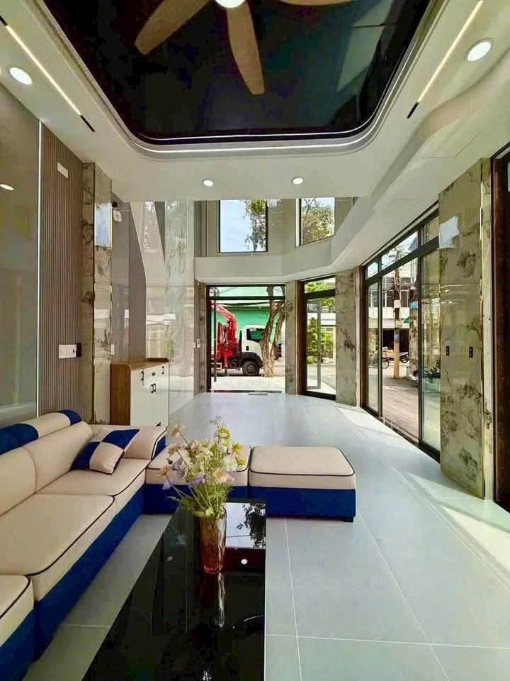 Bán nhà phố 6 tầng 2 mặt tiền 63m² Quận 12 - Ảnh thu nhỏ 3